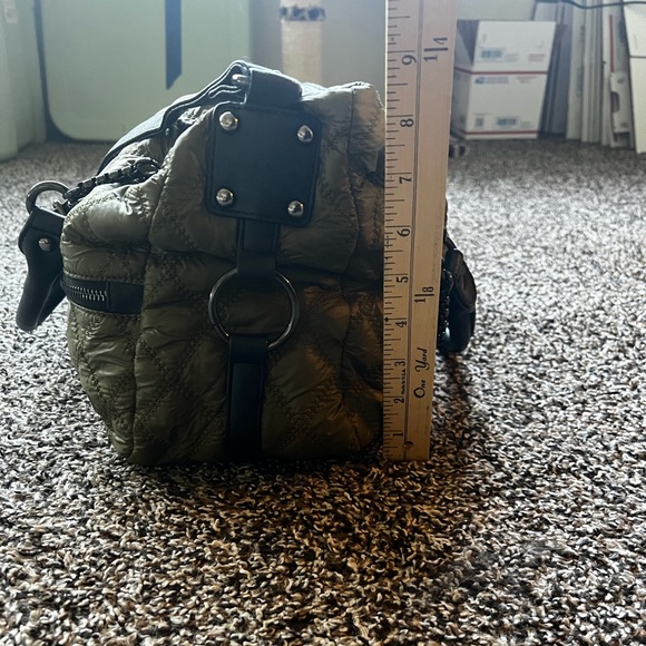 Army green crossbody bag - Picture 8 of 9